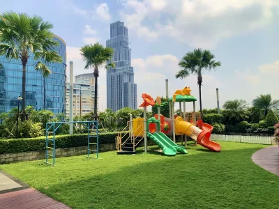 Eight Thonglor Residence