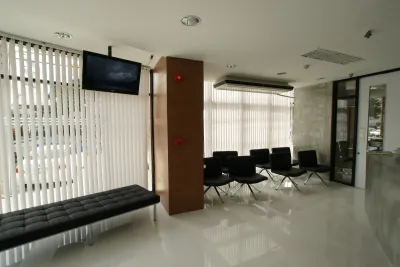 Odaijini Pet Hospital Ramintra Branch) 24