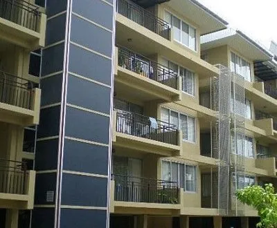 Phatana Court