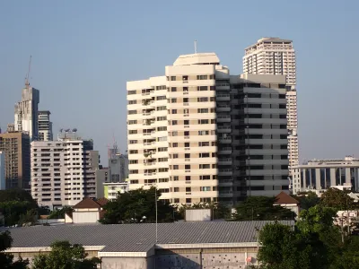 Promsuk Condominium