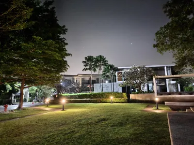 Town Avenue Srinagarindra