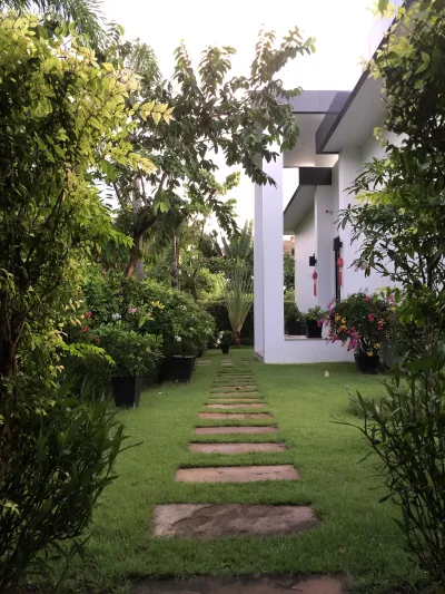 Baan Ing Phu Hua Hin (Luxury Pool Villas)