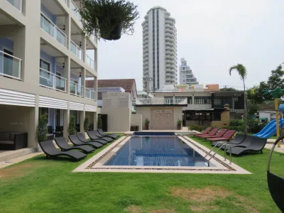 Surf & Sand Resort