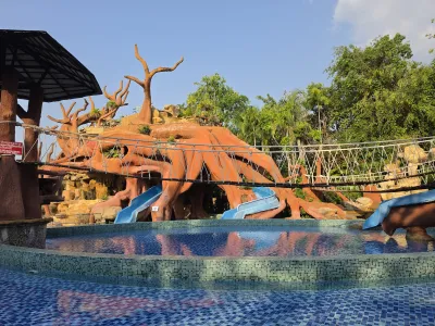 Tamnanpar Resort & Water Park