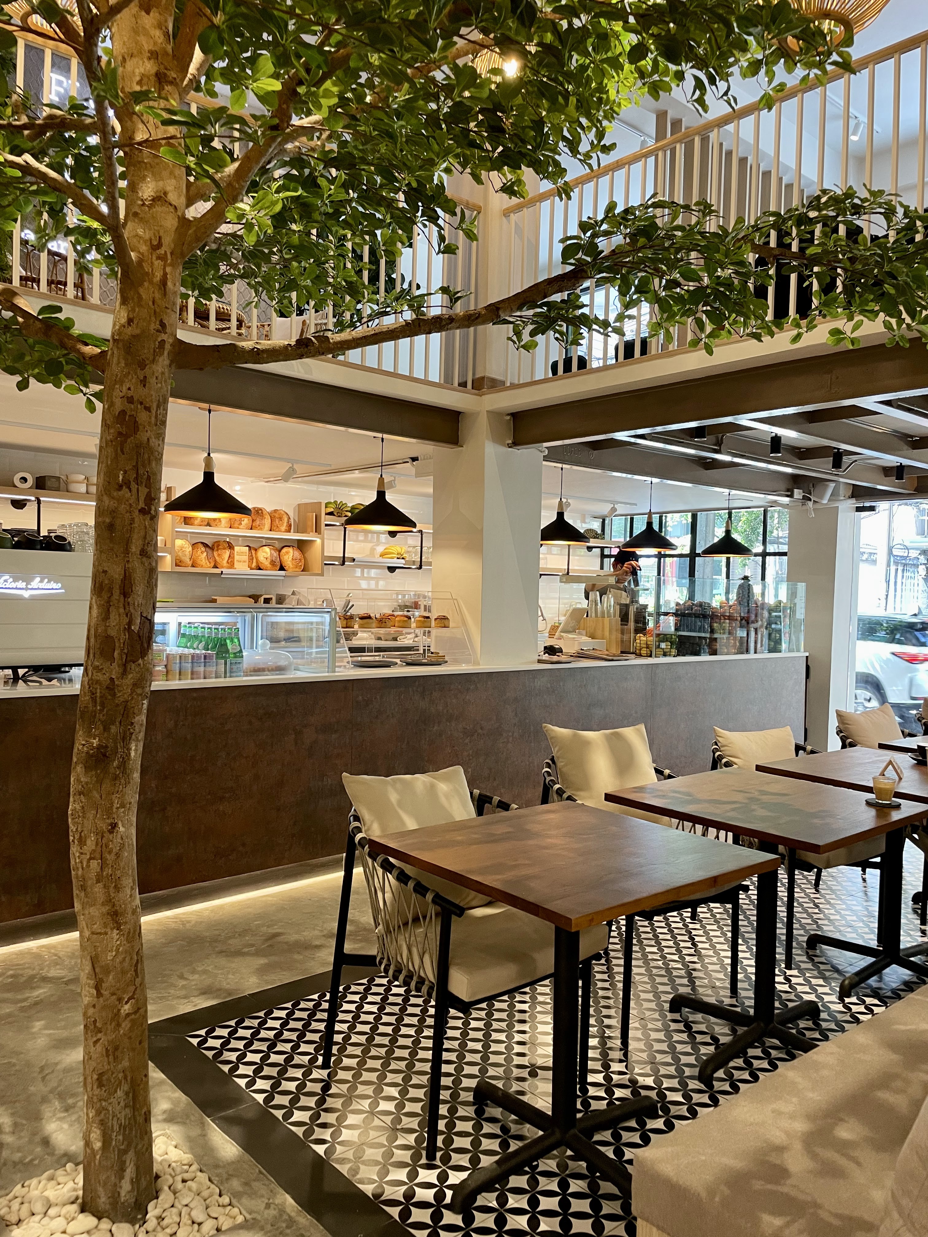 BARTELS Sathorn - Sourdough Sandwiches, Coffee & Juicery