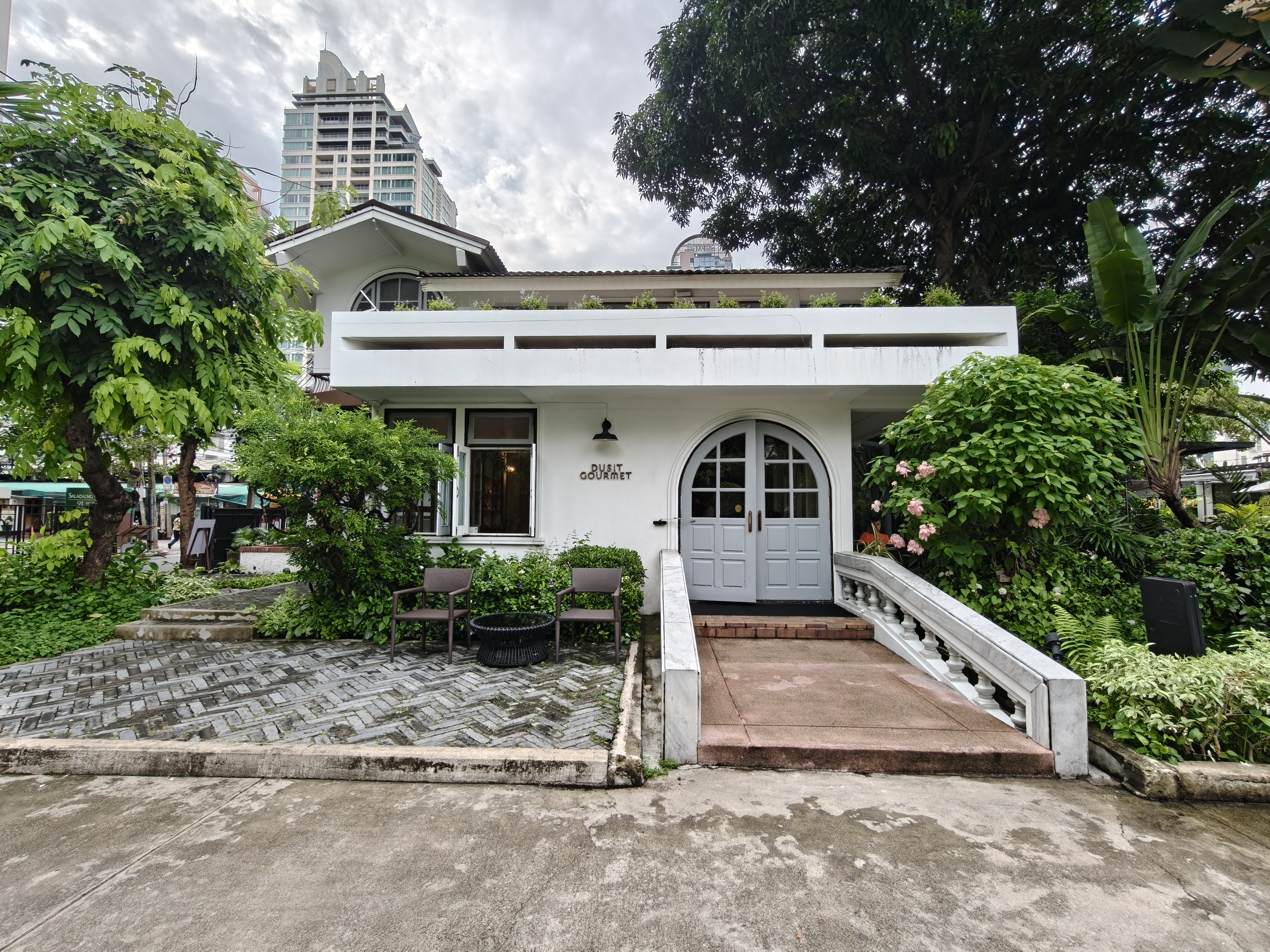 Dusit Gourmet - Baan Dusit Thani