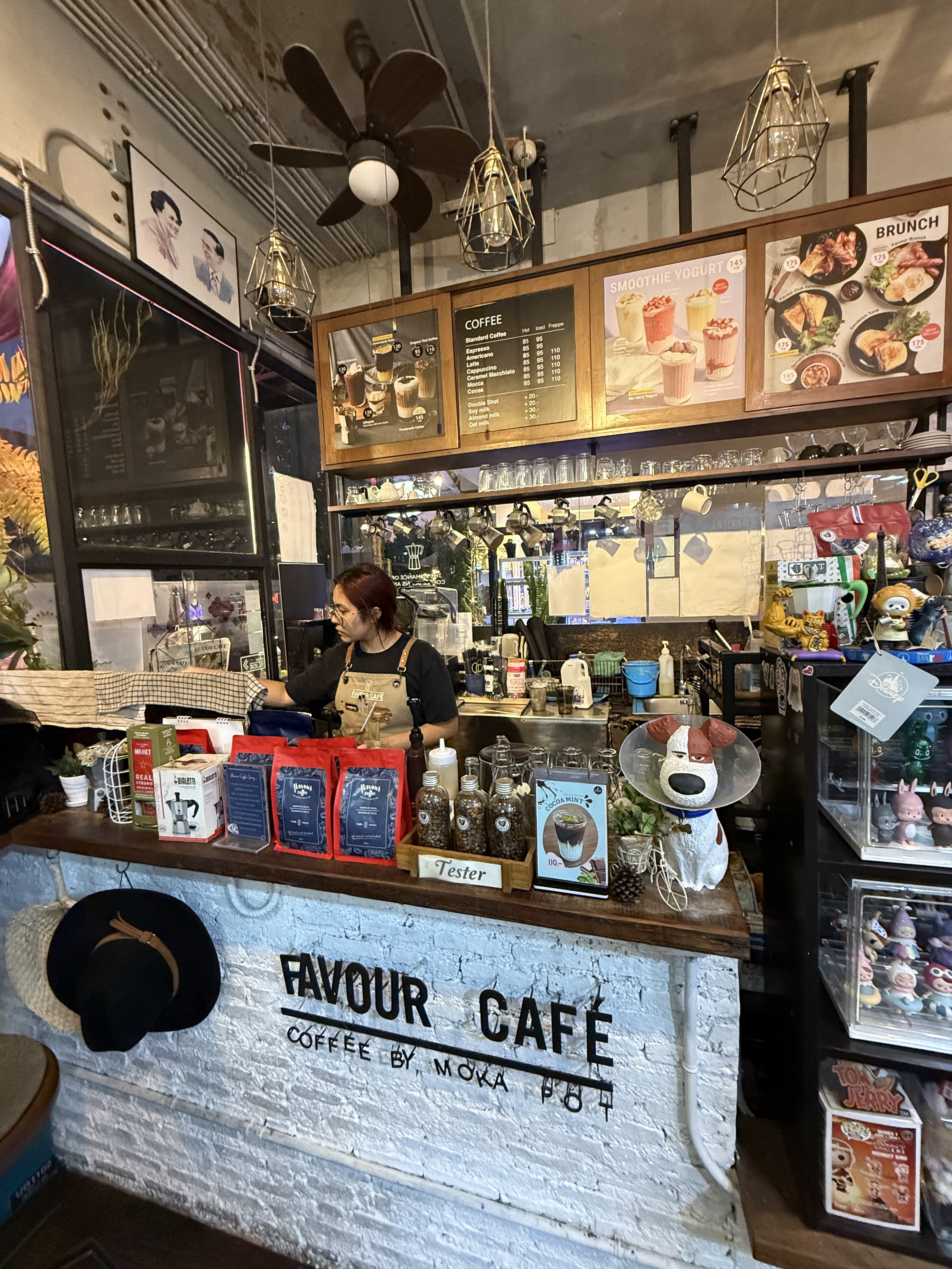 Favour Café