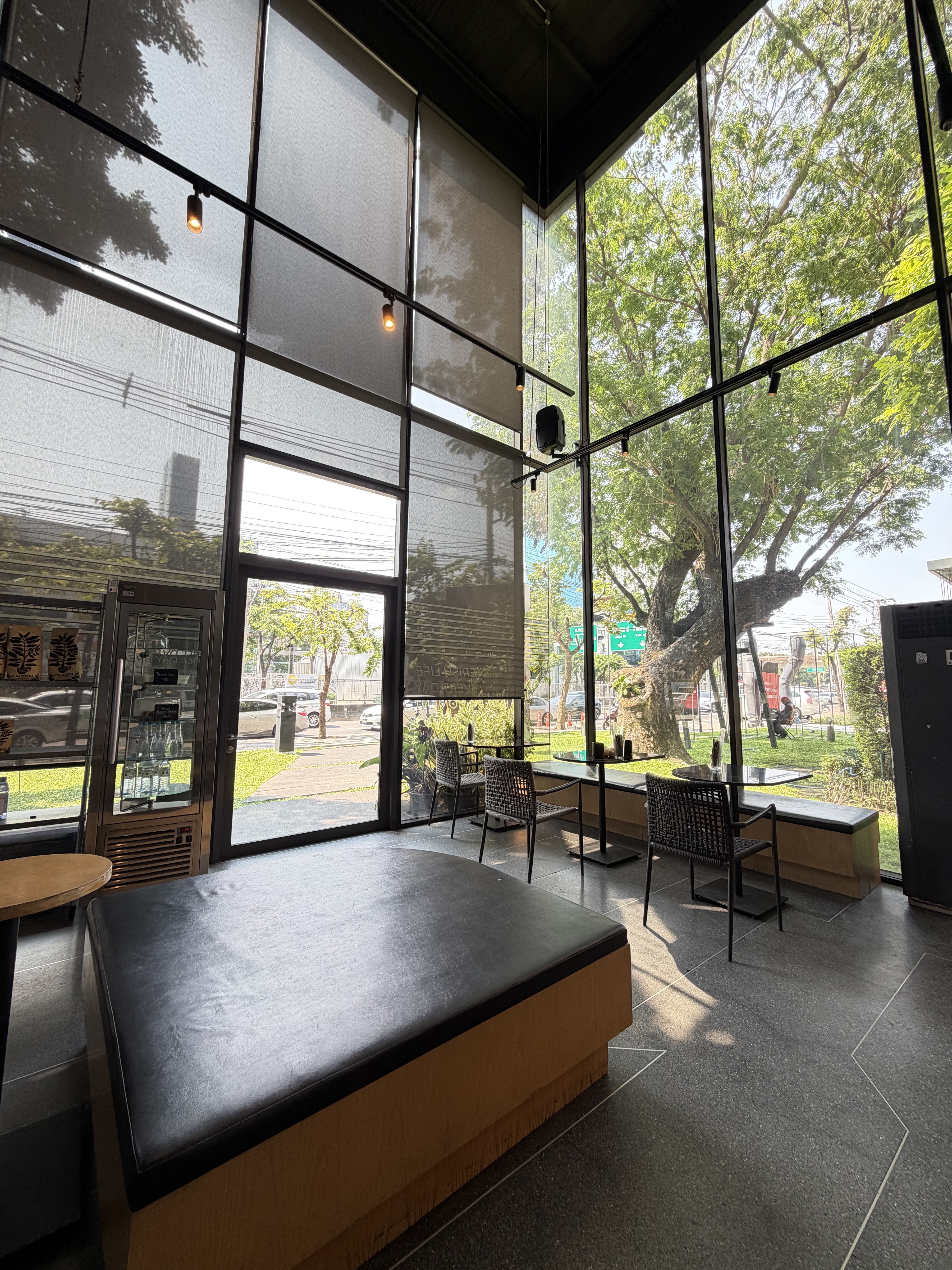 Kaizen Coffee Ekamai