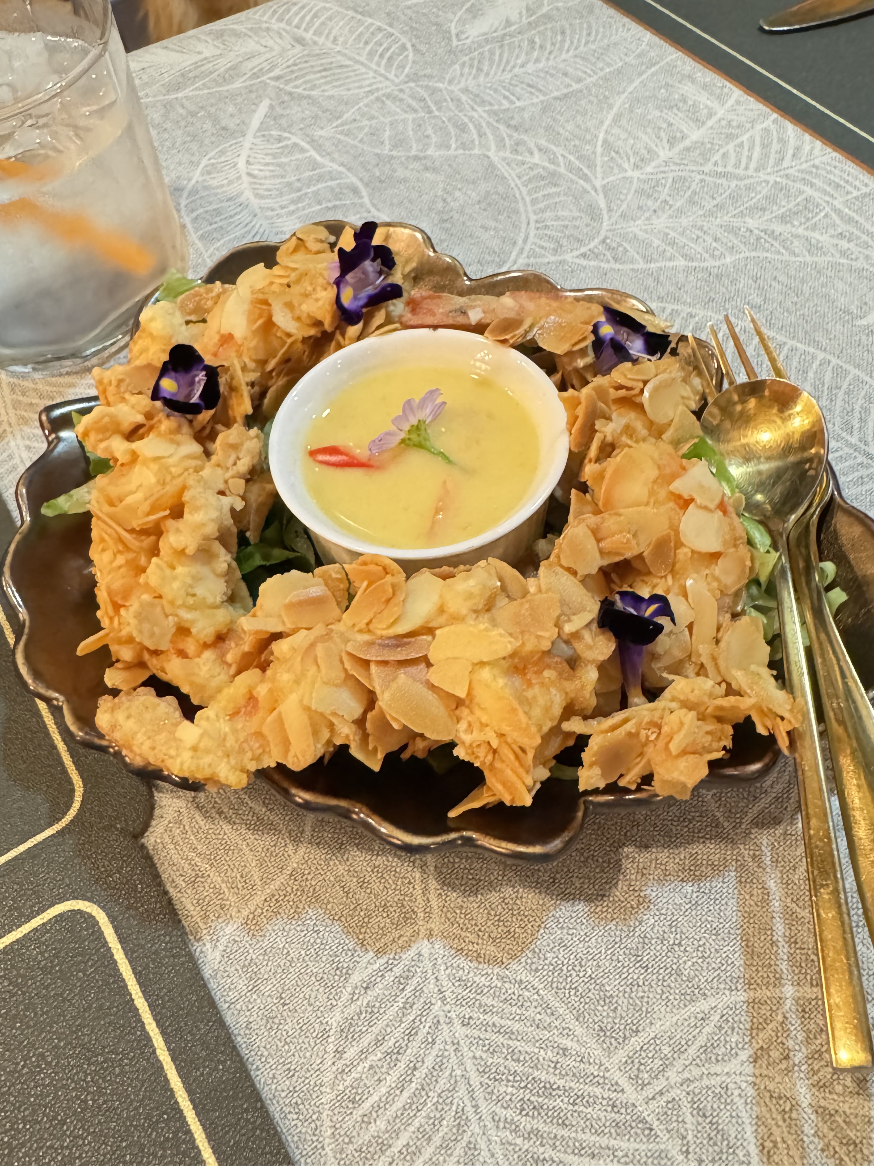 Kanin the Rabbit Restaurant and Eatery