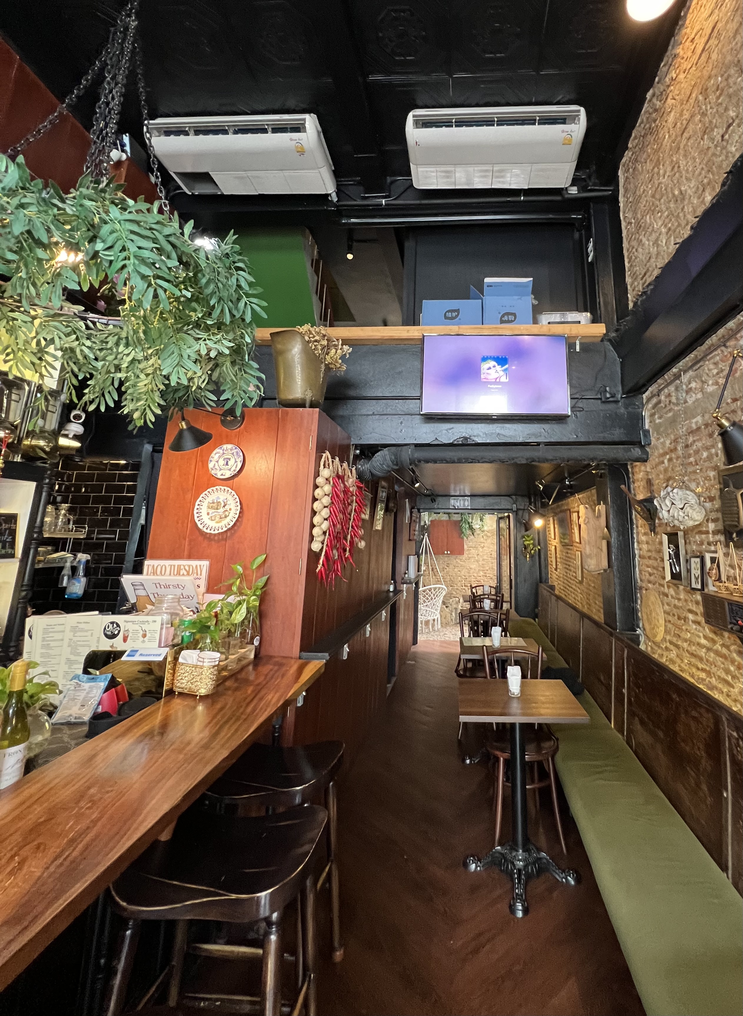 Ol Thai Tapas Bar And Cafe