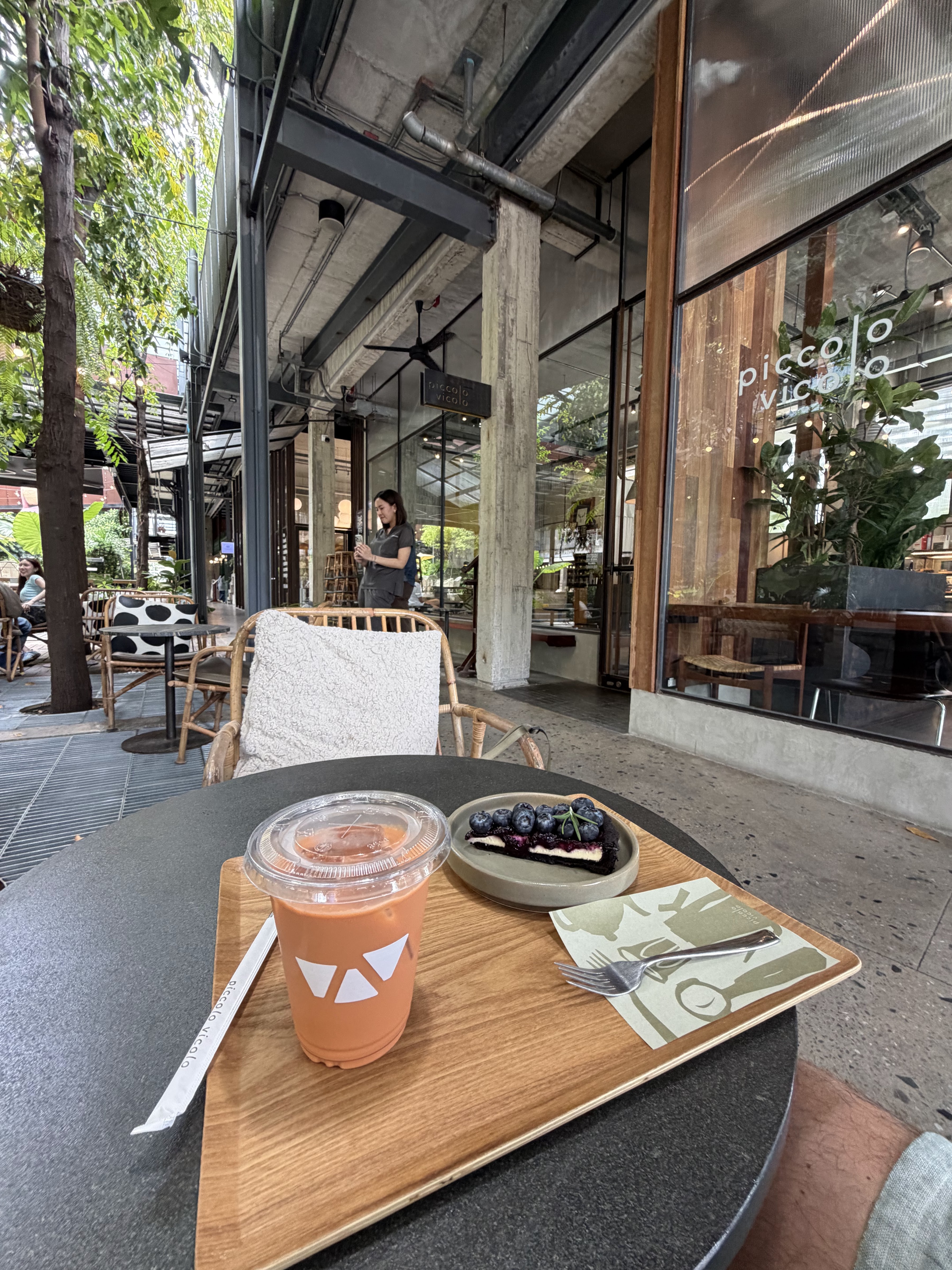Piccolo Vicolo Café at Dadfa Lasalle