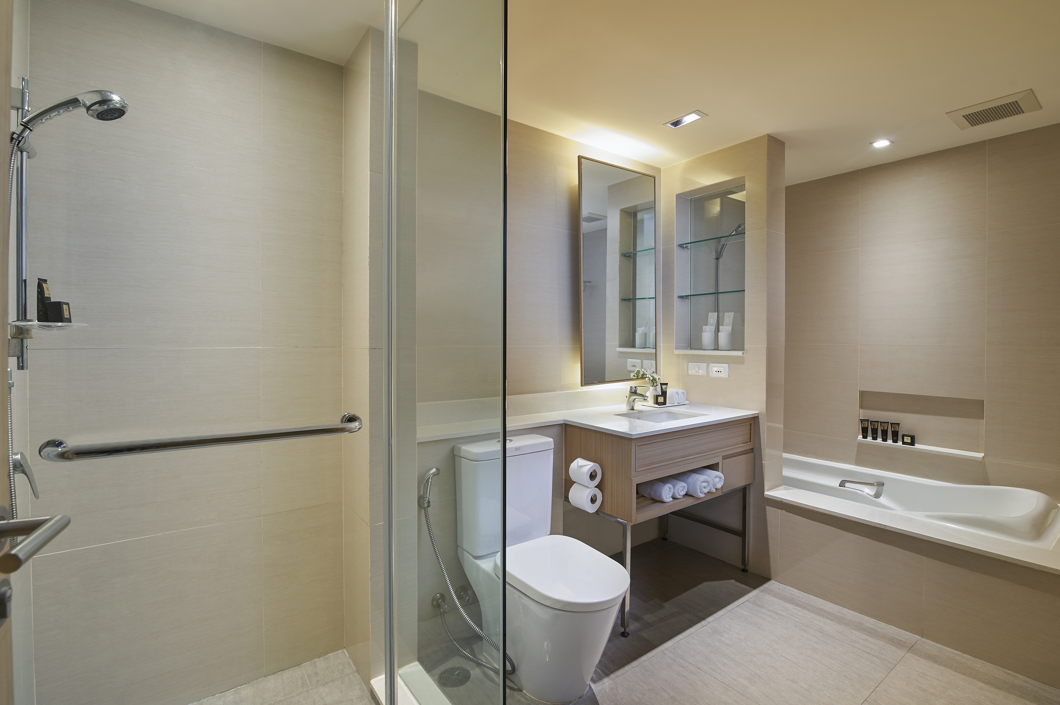 Shama Lakeview Asoke Bangkok