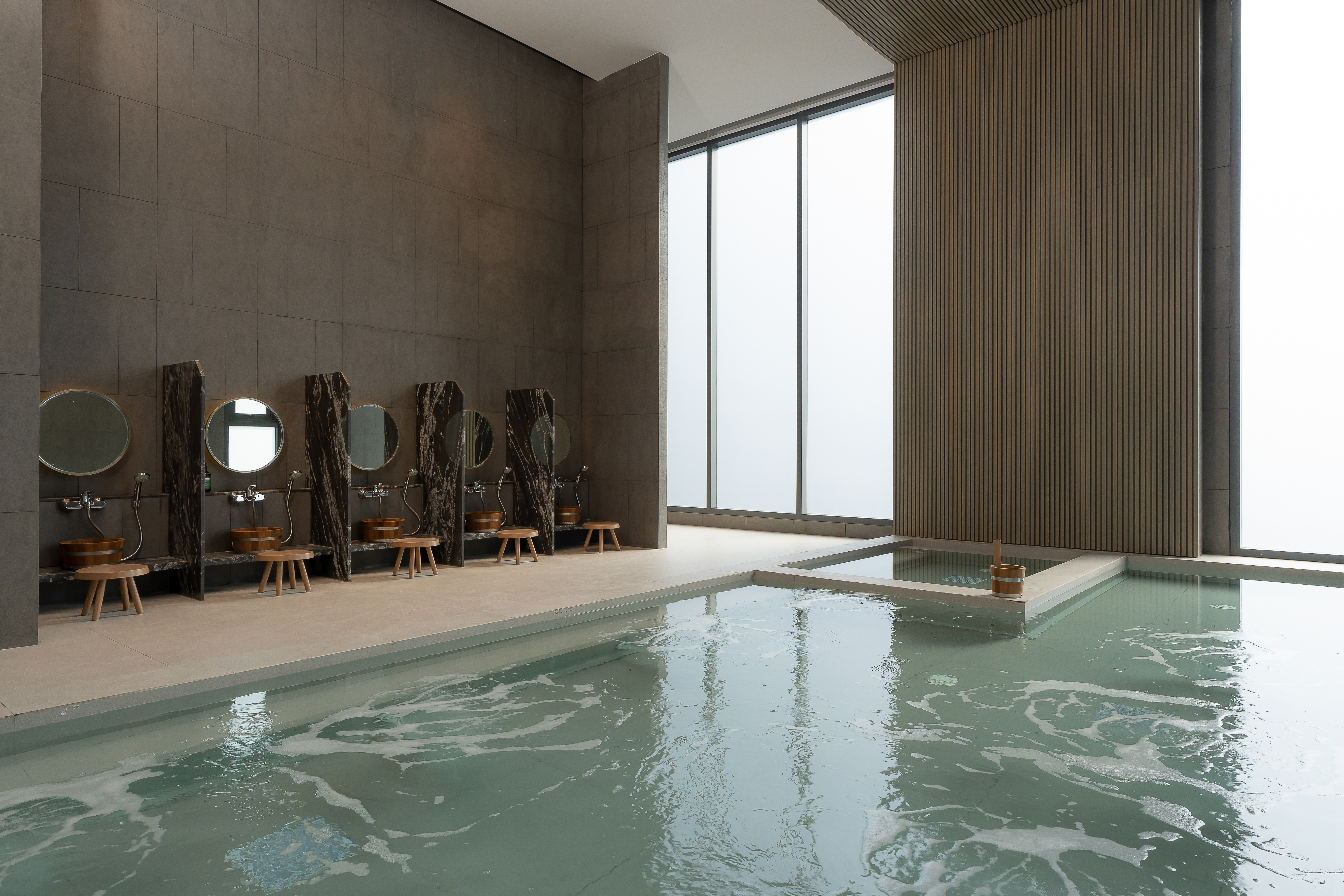Staybridge Suites Bangkok Sukhumvit, an IHG Hotel