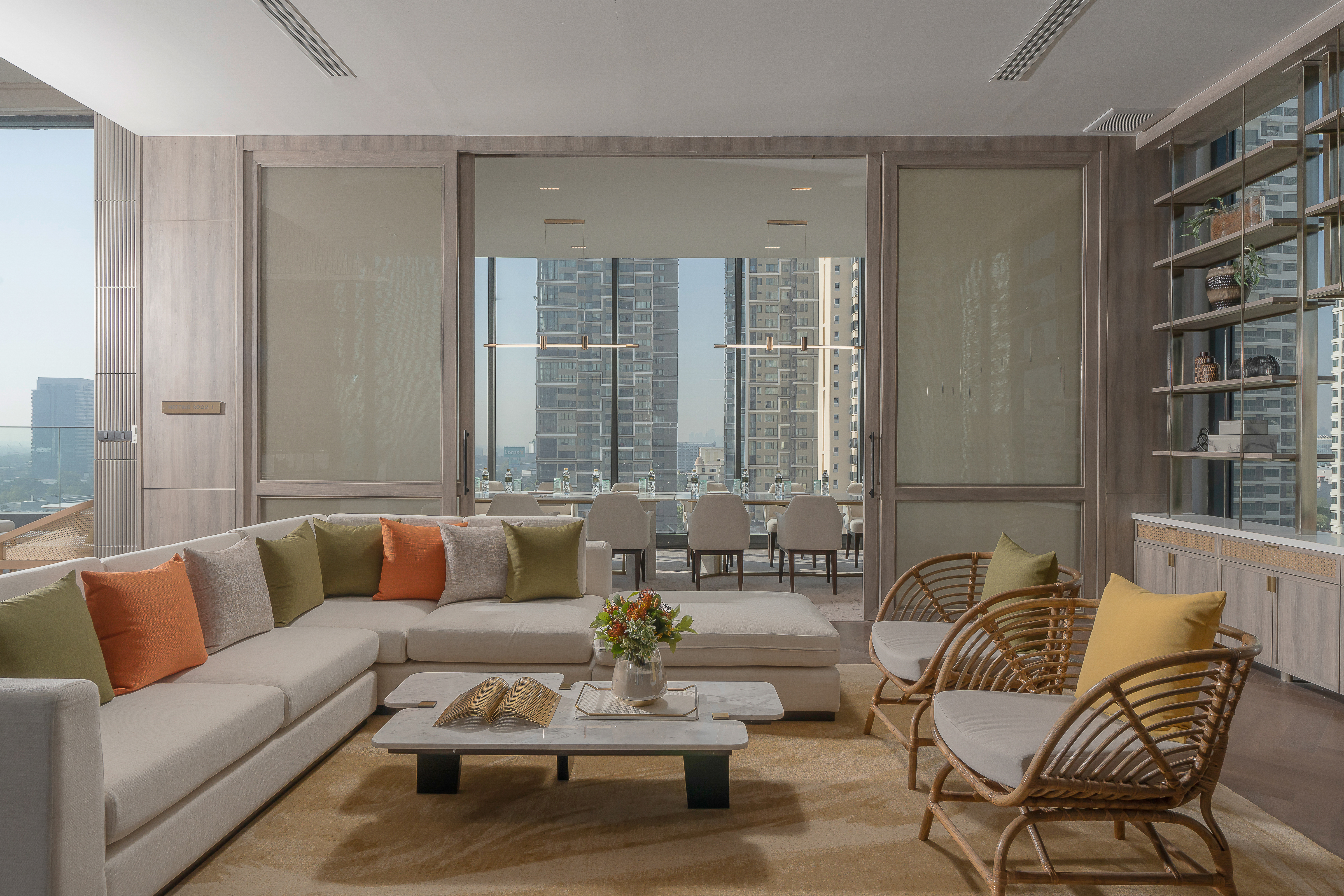 Staybridge Suites Bangkok Sukhumvit, an IHG Hotel