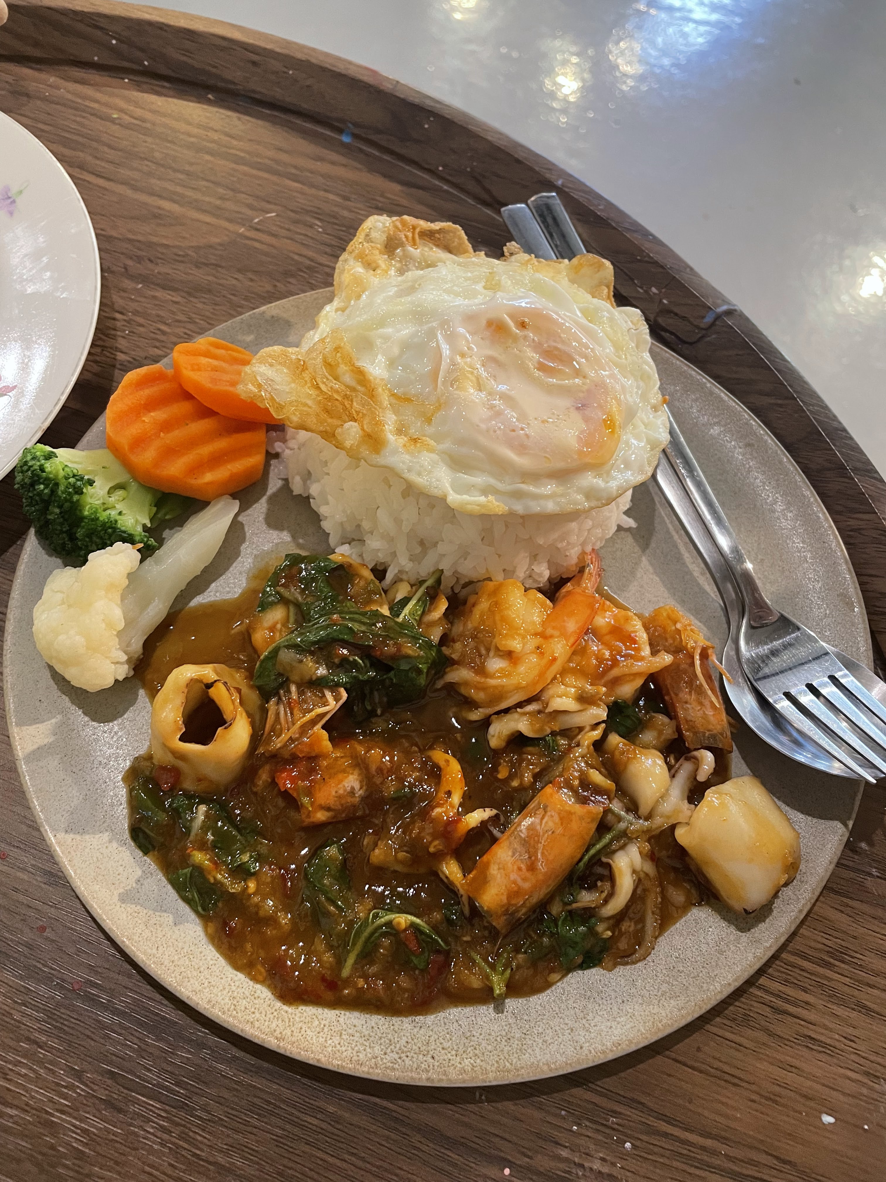 The yellow fox Cafe