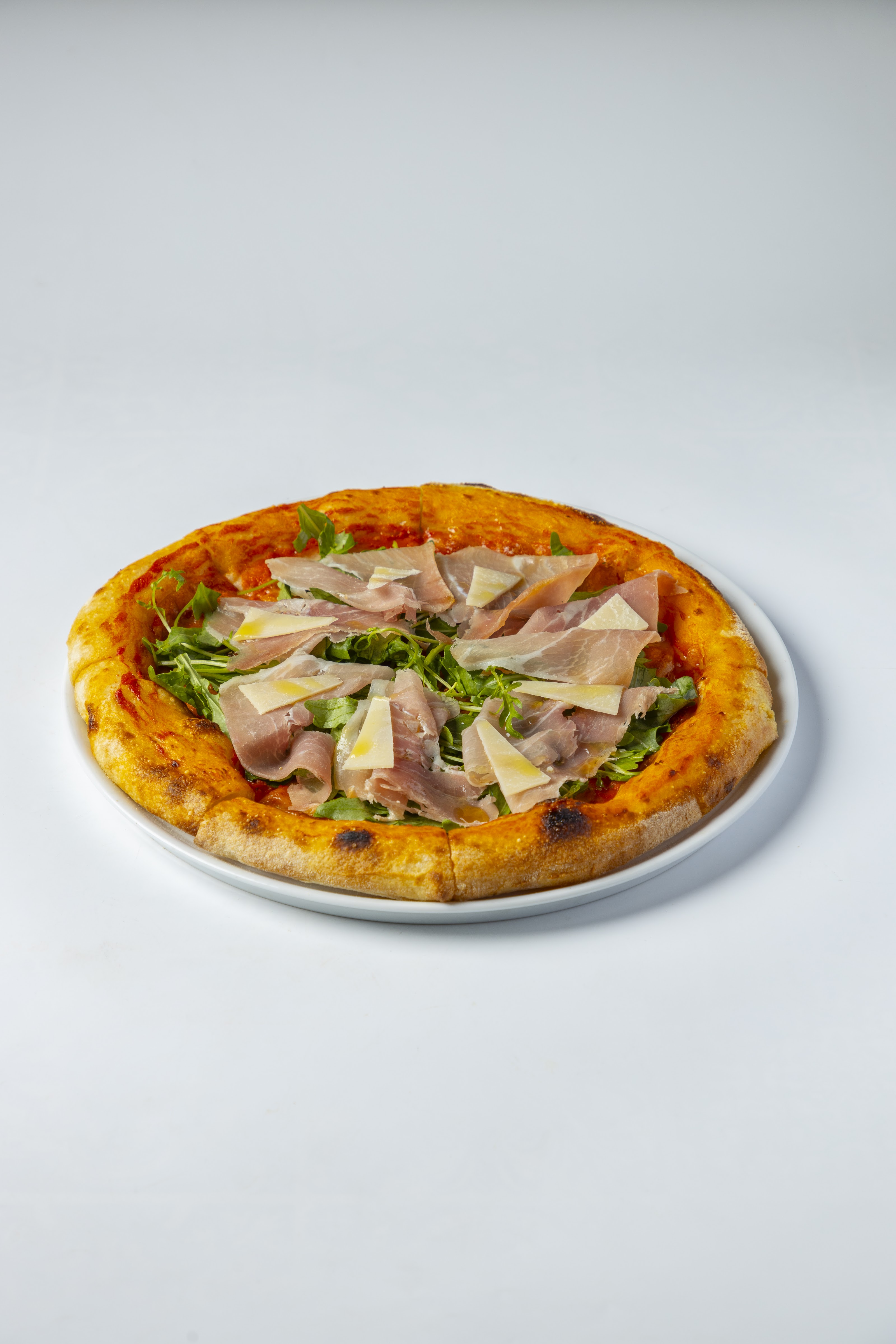 VOLARE Italian Restaurant & Pizzeria