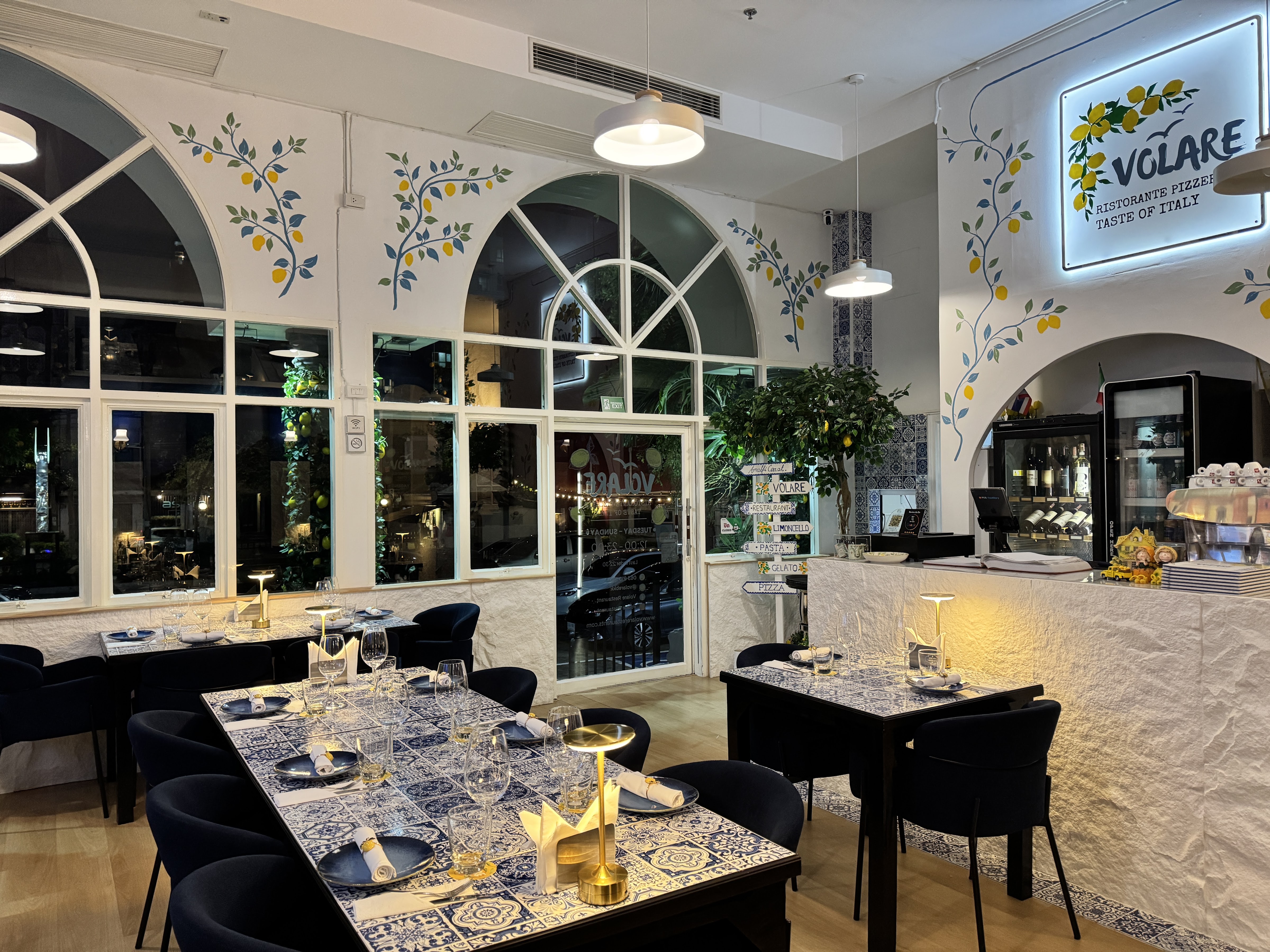 VOLARE Italian Restaurant & Pizzeria