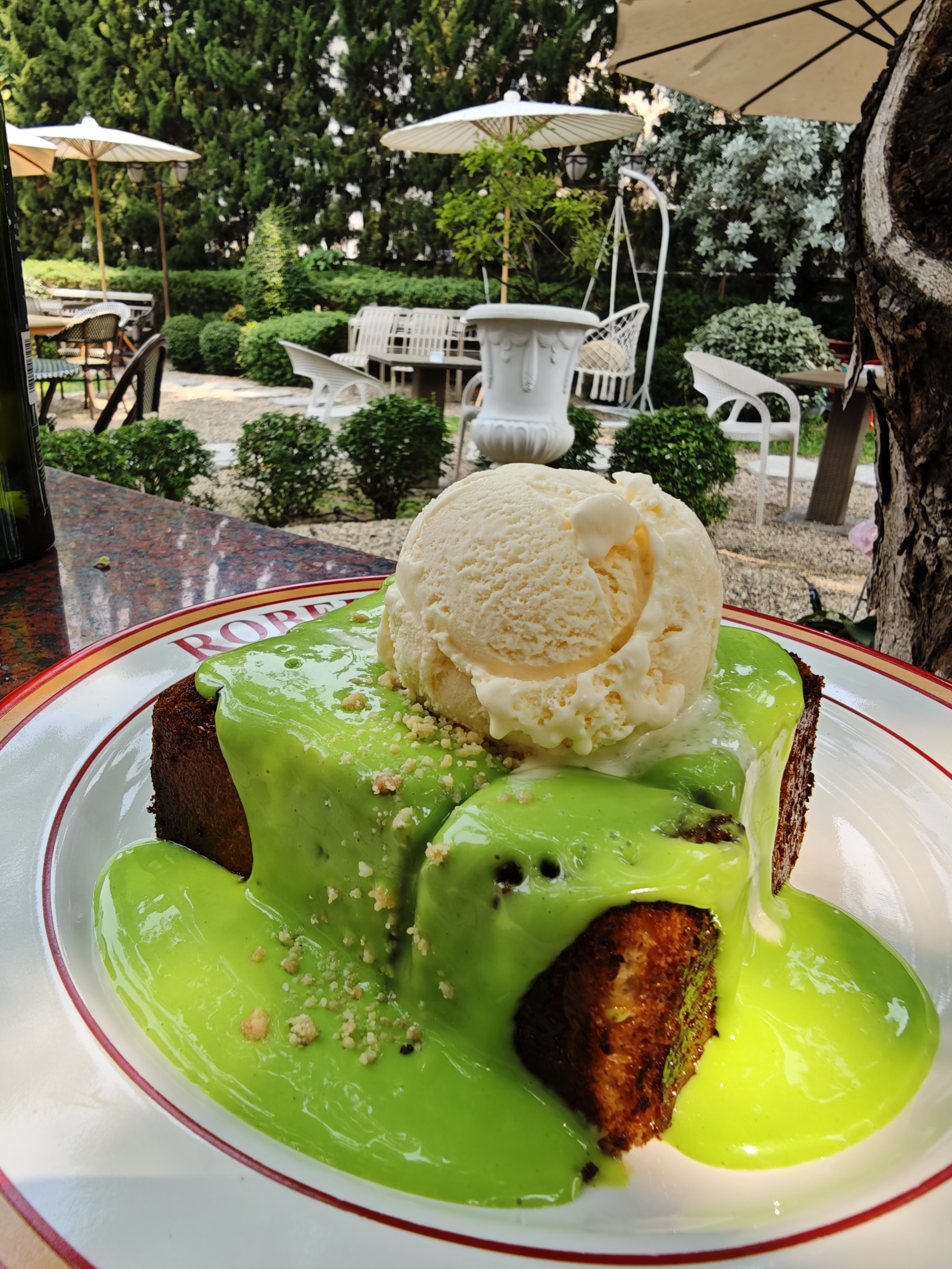 Robert Bake & Brunch