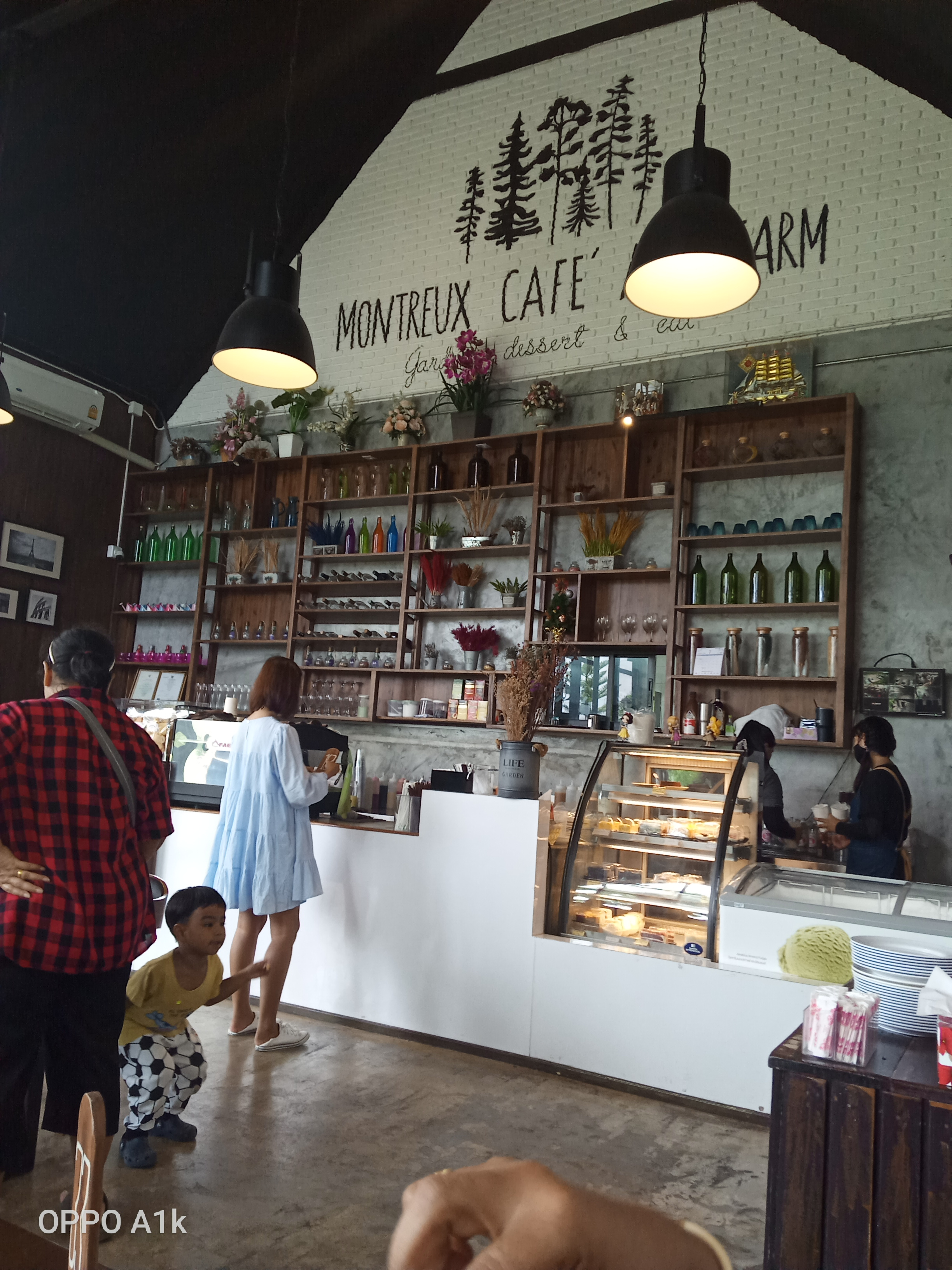Montreux Cafe and Farm