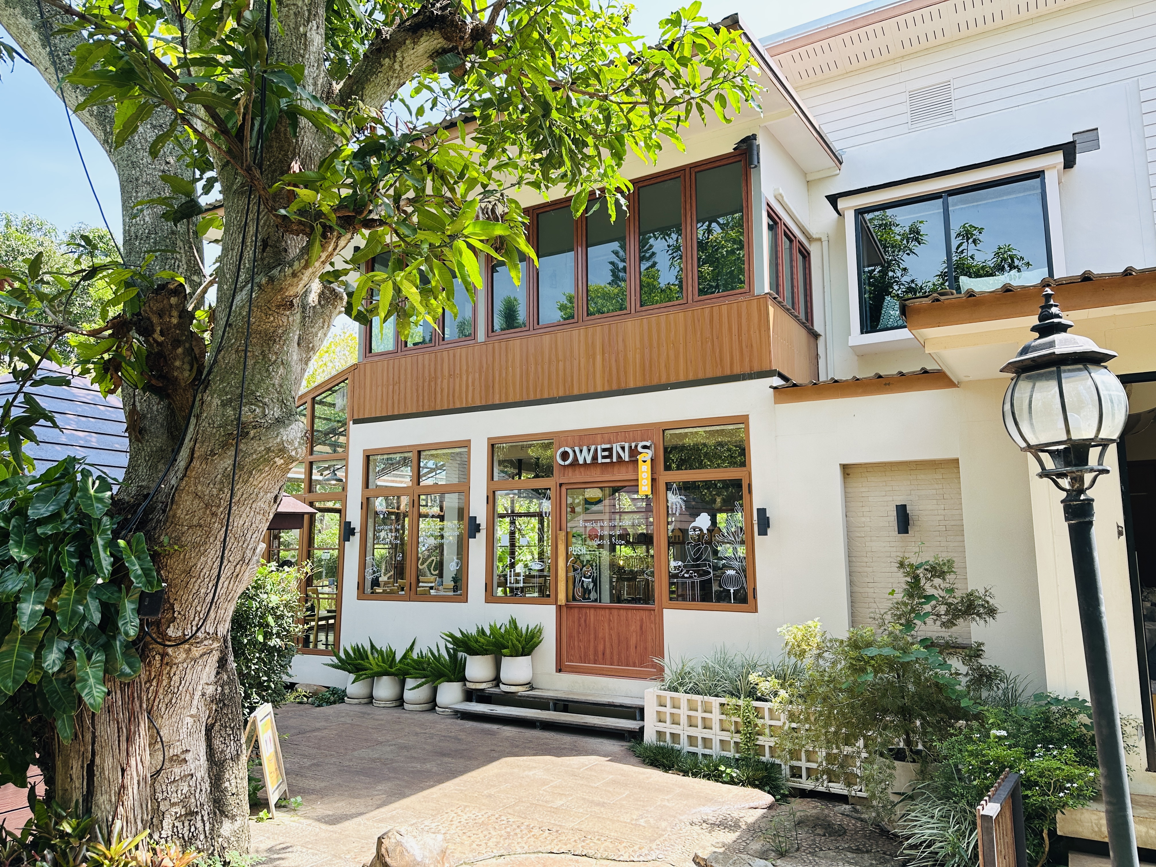 Owen's Room, Brunch & All-Day Dining