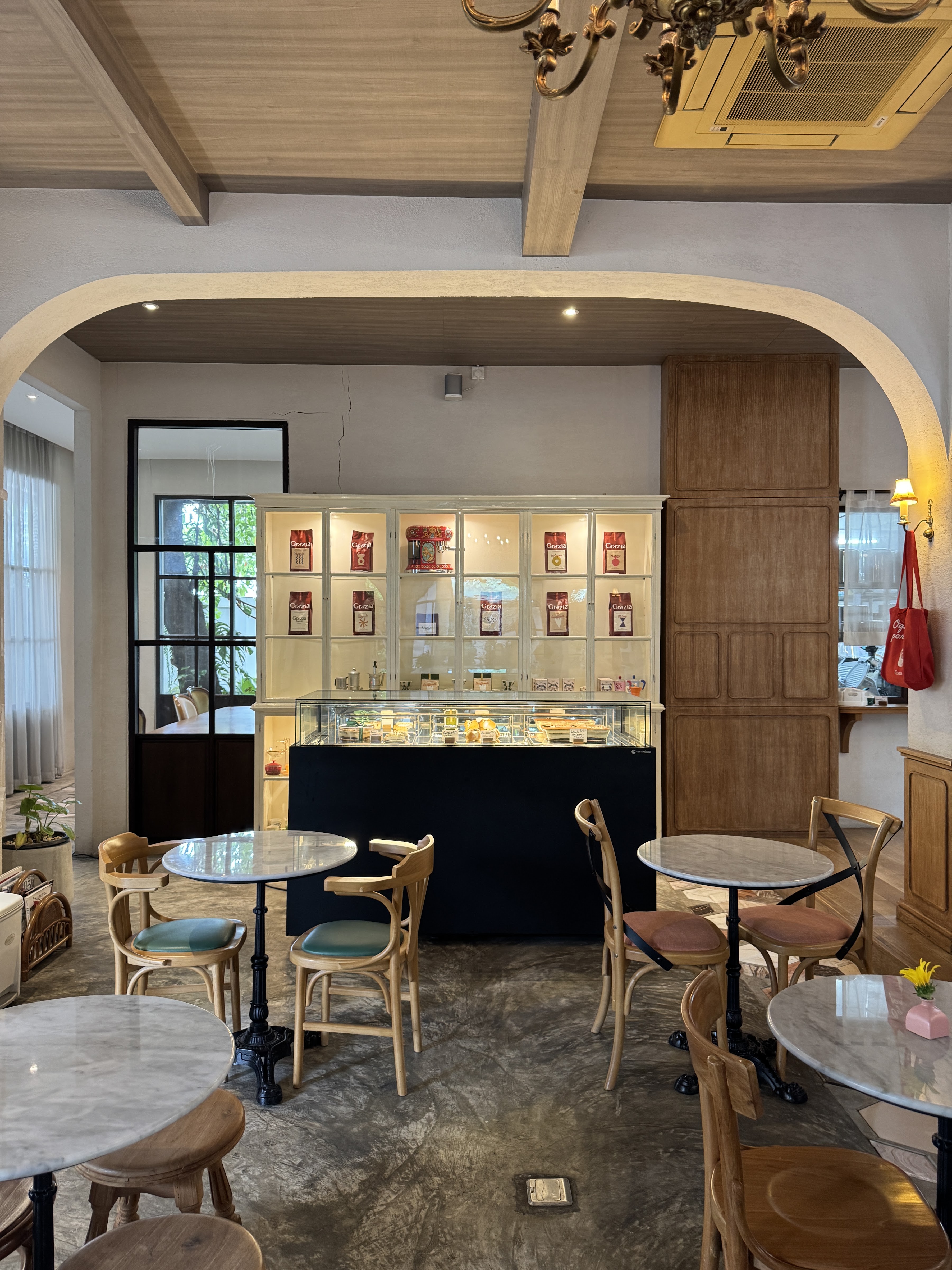 Grazia Gelato, Coffee & More