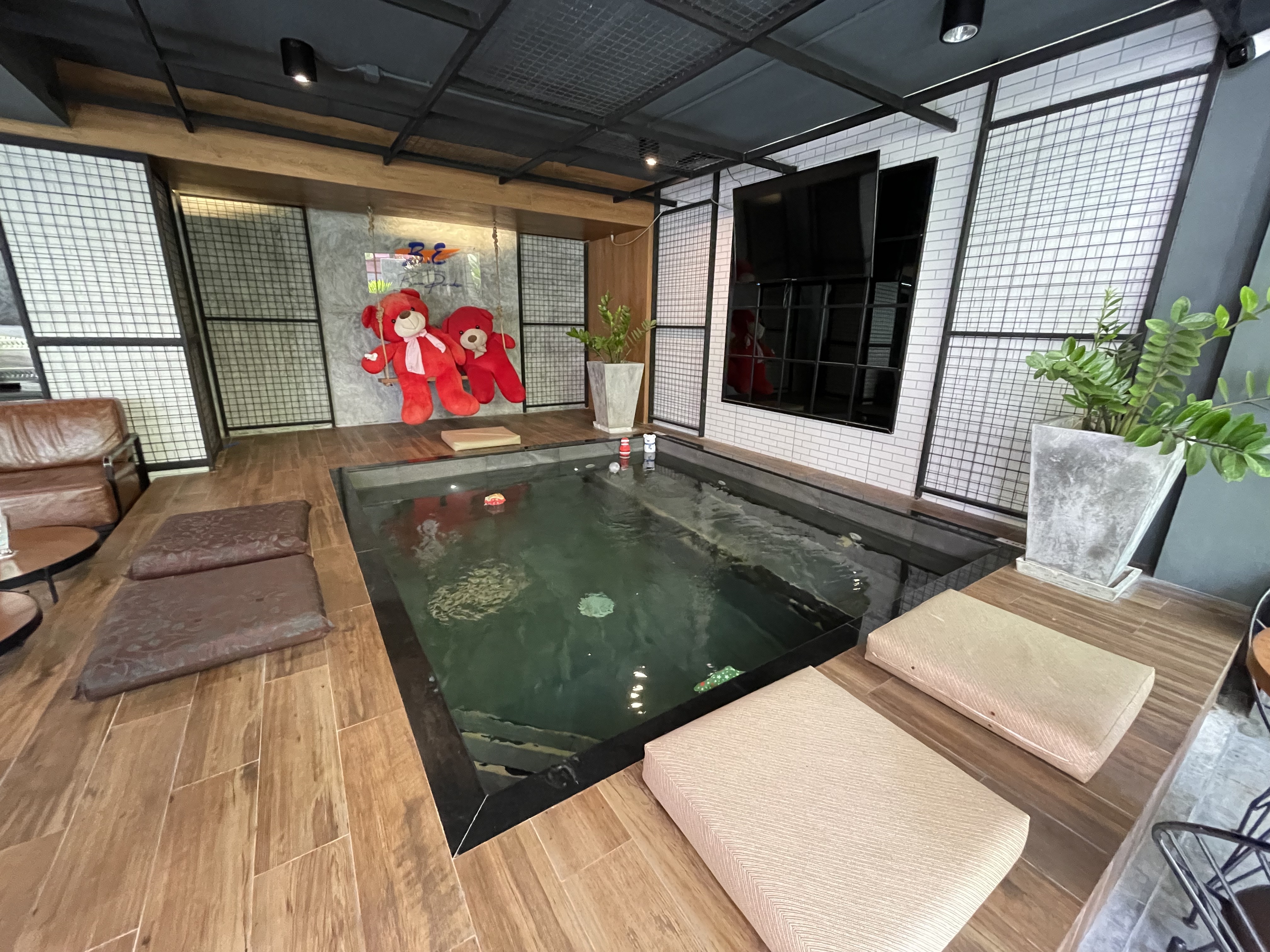 B. H. Baan Paradise Hotel