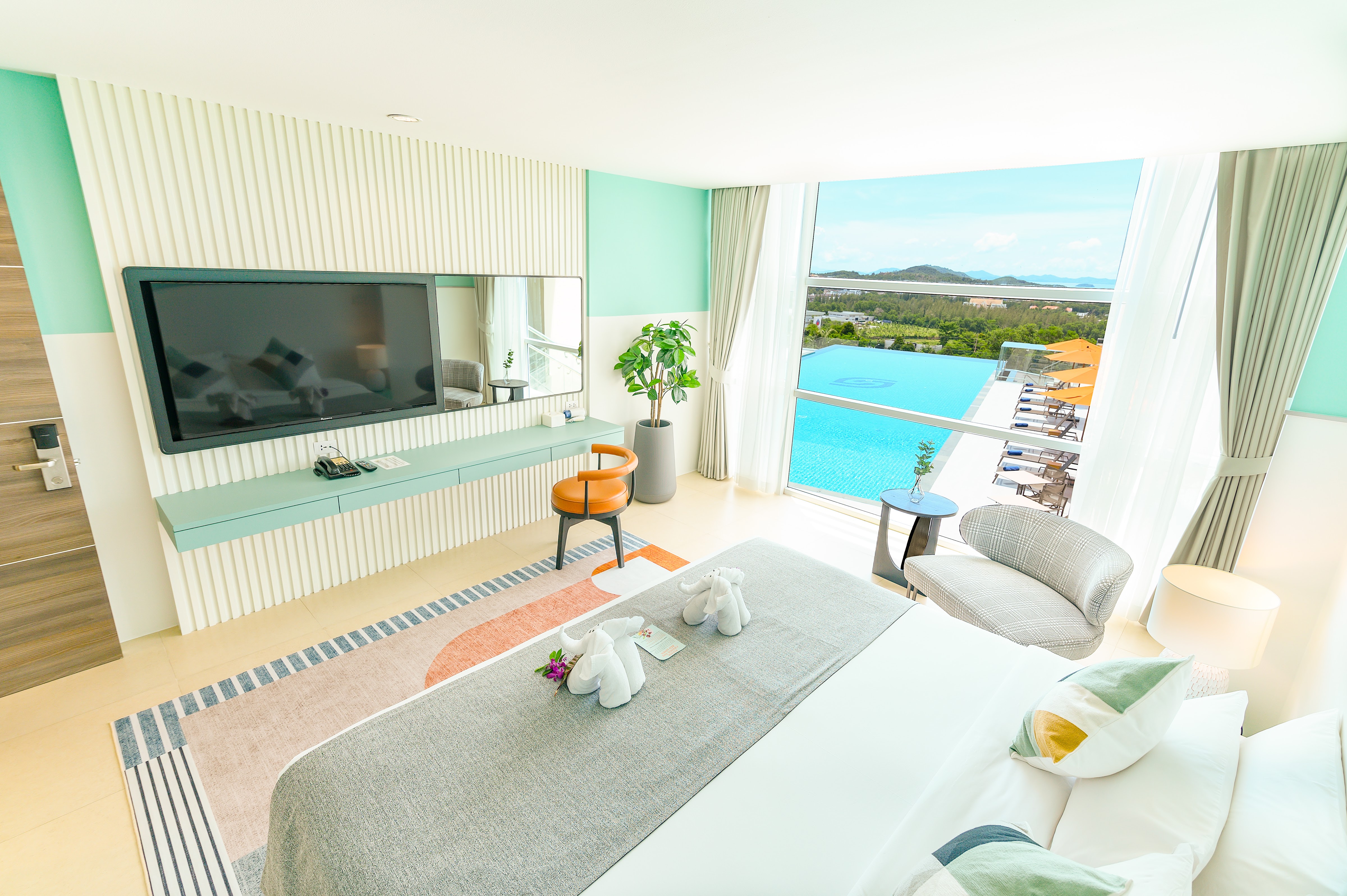 Hilltop Wellness Resort with Complimentary Onsen Access