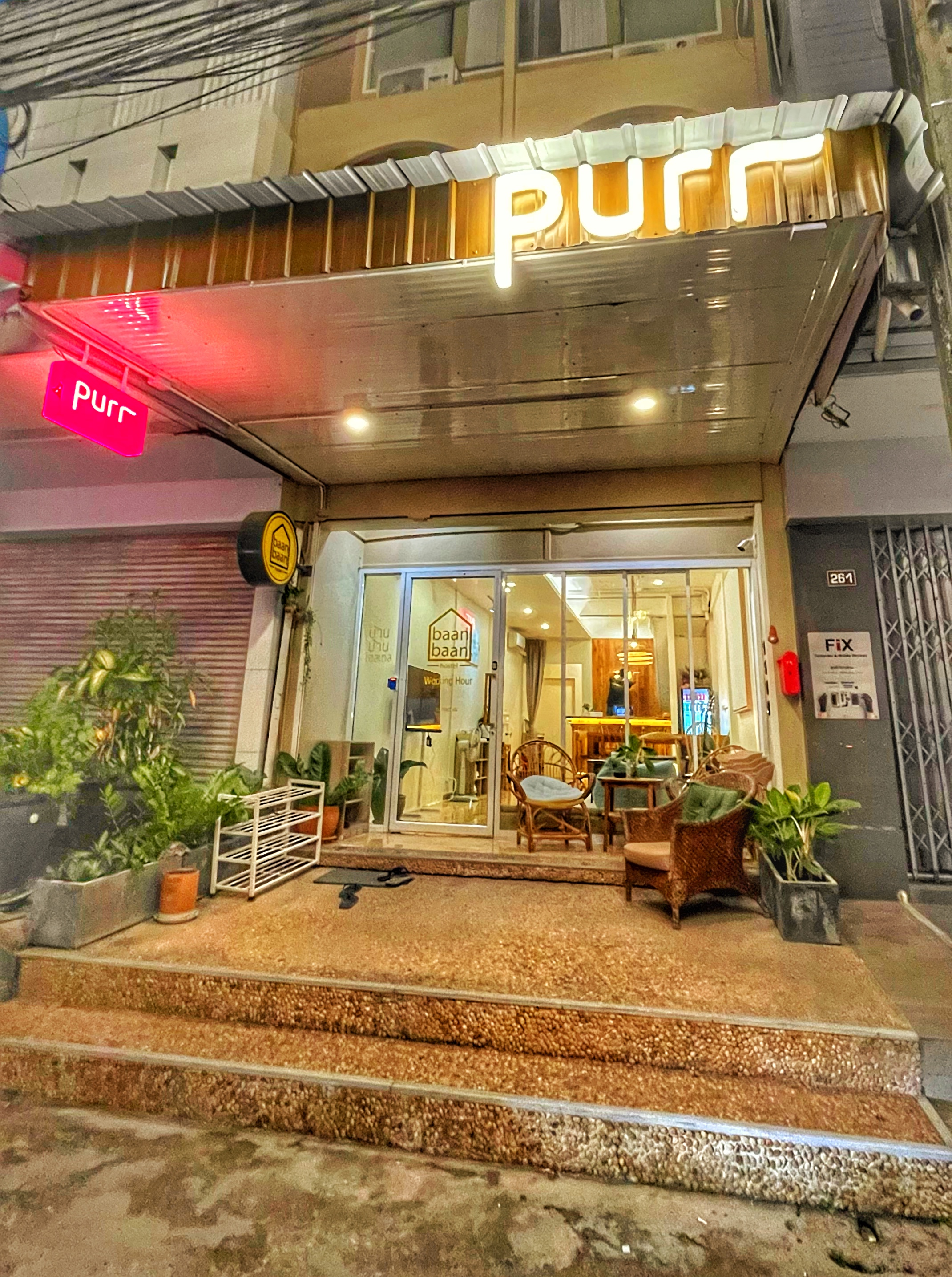Purr Hostel