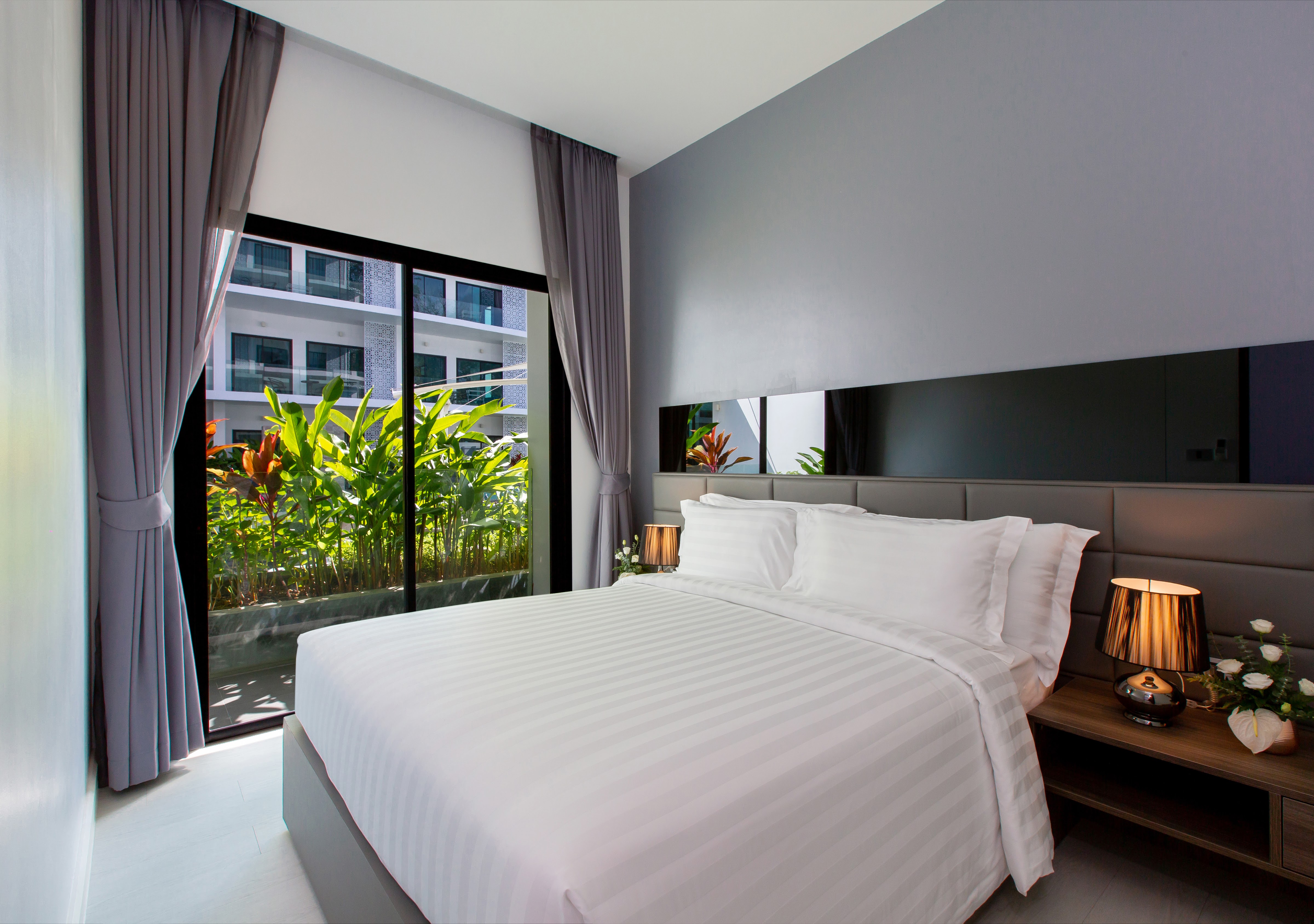 Utopia Naiharn Serviced Residence