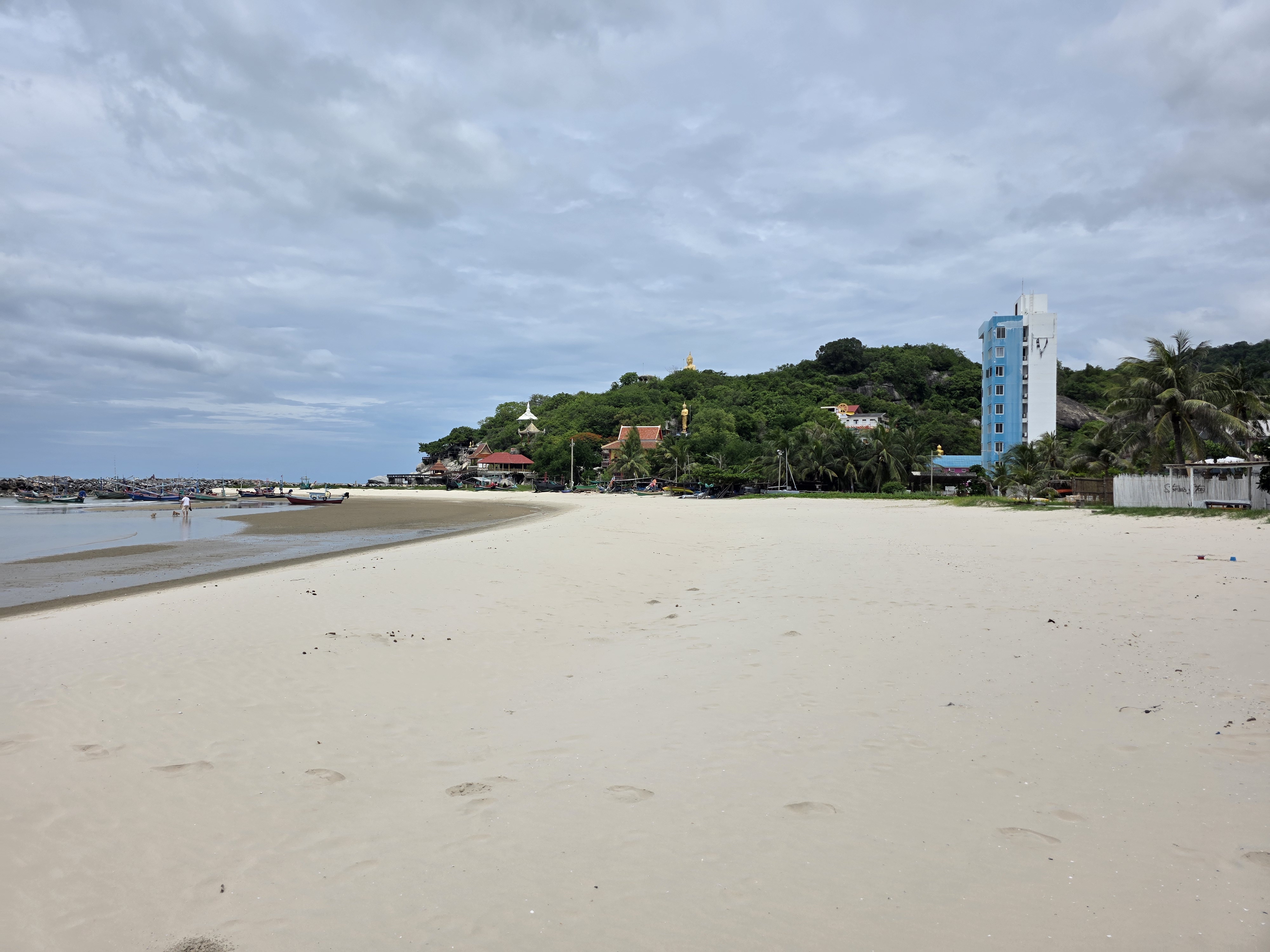 KHAO TAO BEACH LODGE