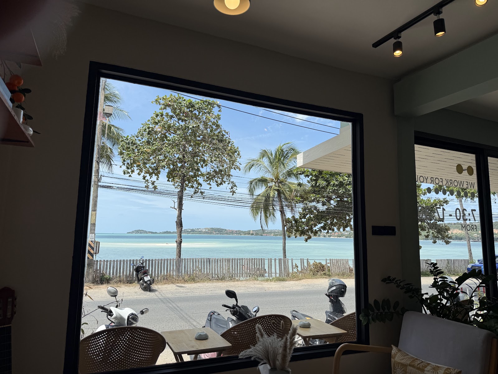 SUNNY cafe viewpoint