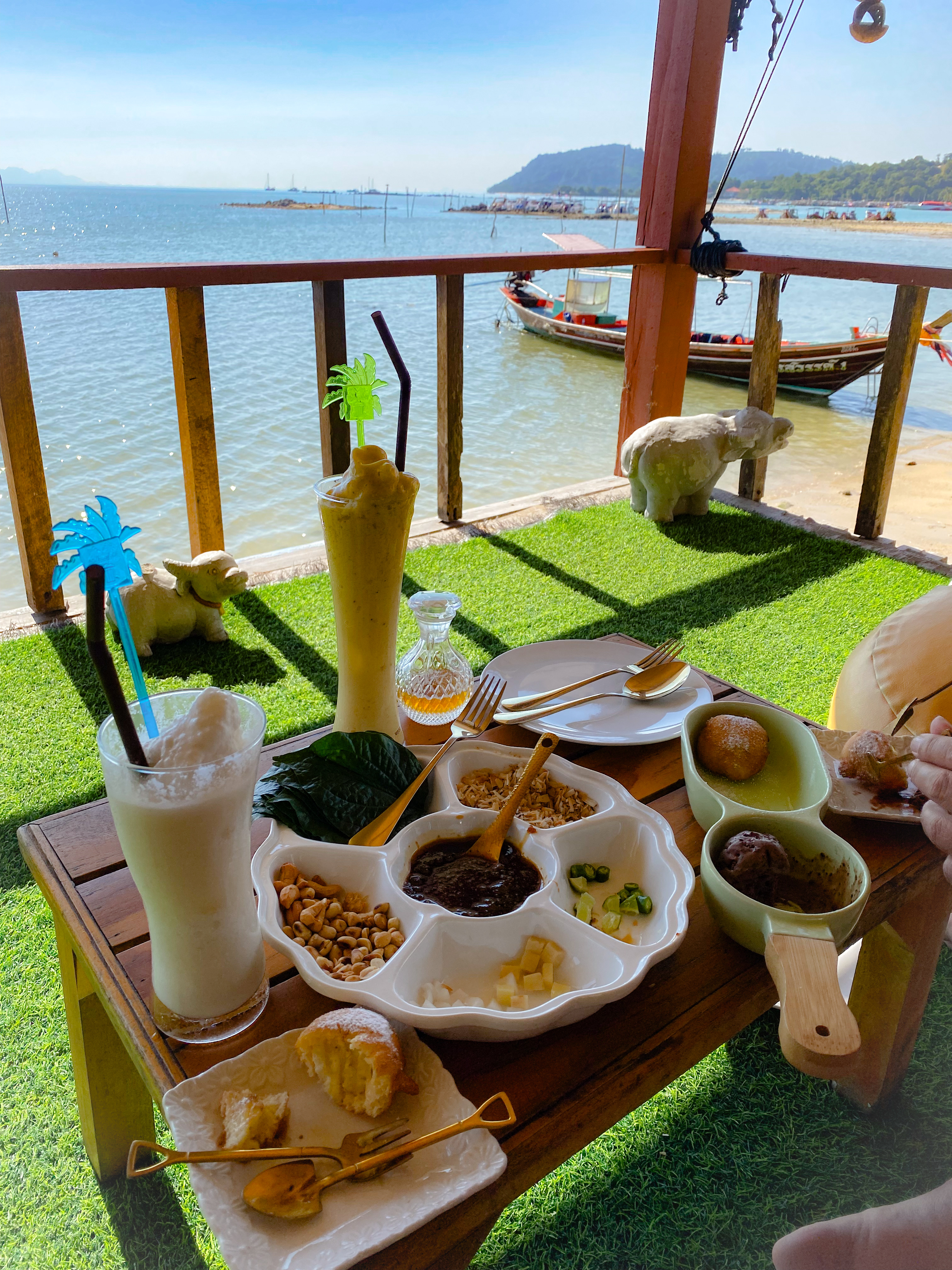 The Stoned Table Samui