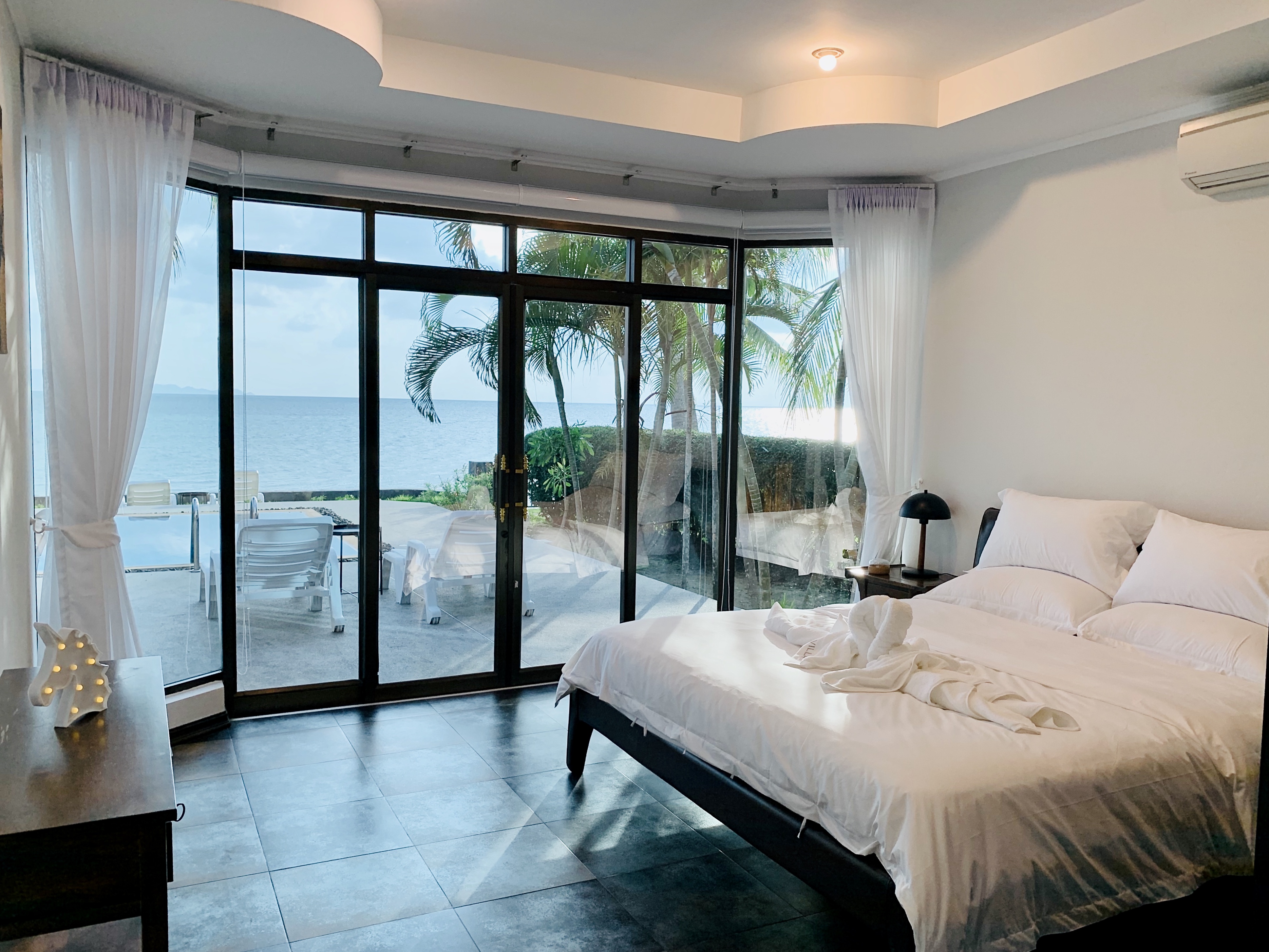 YIU Villas